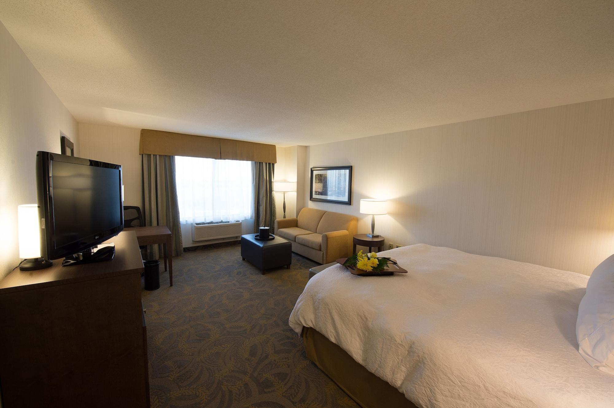 Hampton Inn Sydney Exterior photo